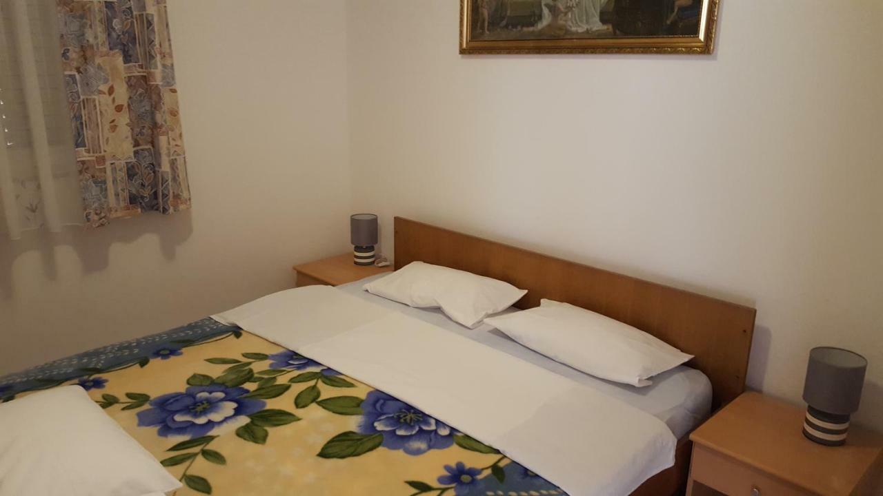 Apartments Marijeta Vir Kültér fotó