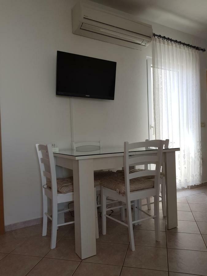 Apartments Marijeta Vir Kültér fotó