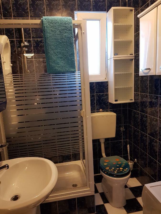 Apartments Marijeta Vir Kültér fotó