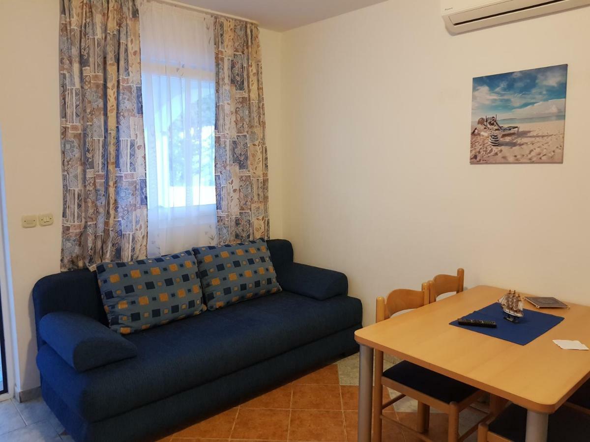 Apartments Marijeta Vir Kültér fotó