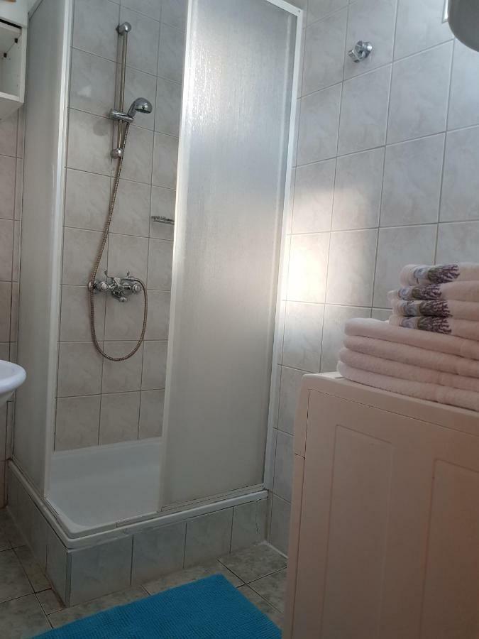 Apartments Marijeta Vir Kültér fotó