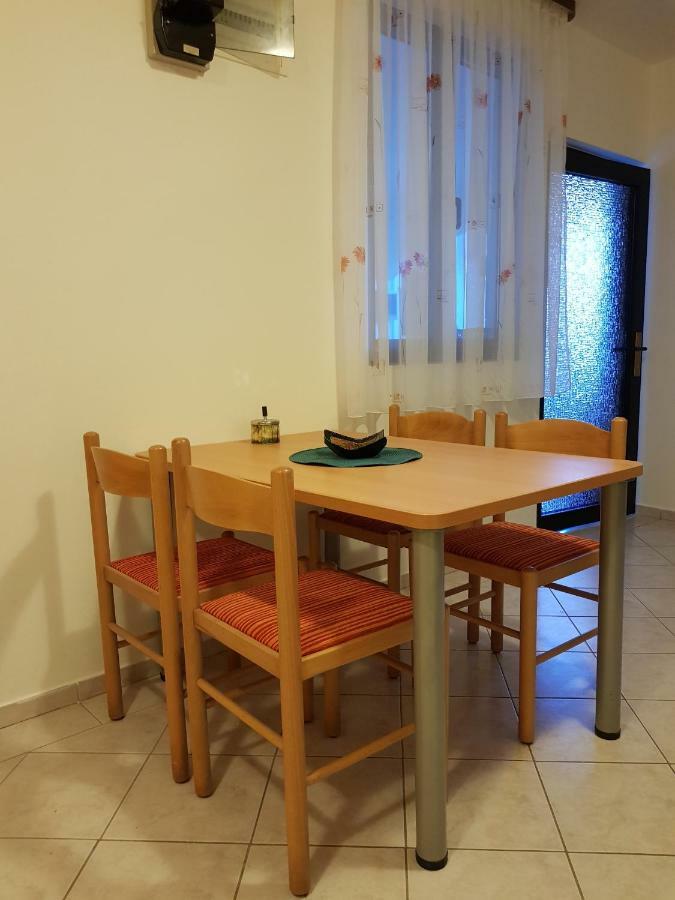 Apartments Marijeta Vir Kültér fotó